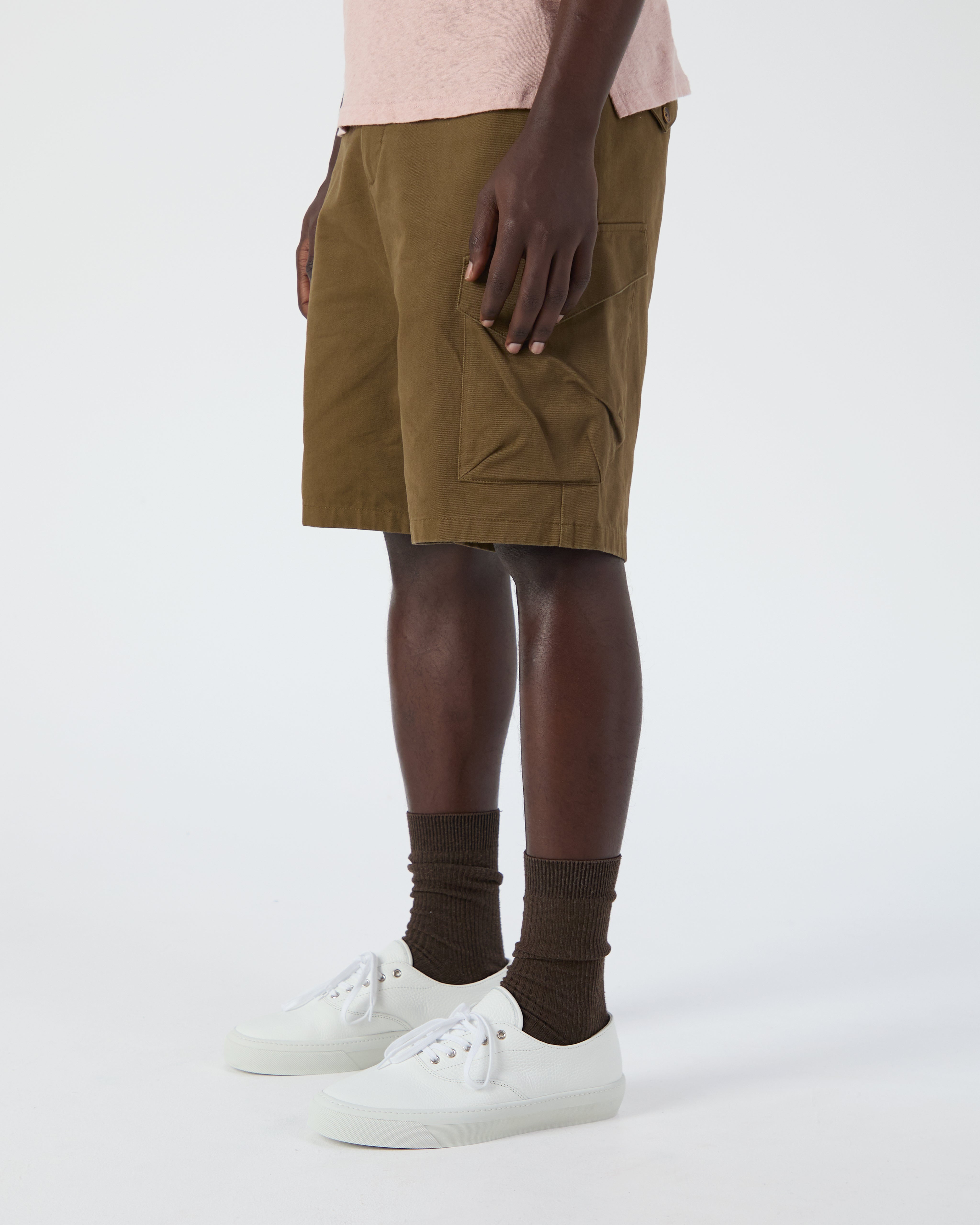 Onoba shorts in khaki
